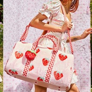 Strawberry shortcake duffle bag